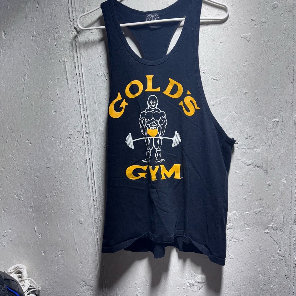 Men’s workout tanks XL